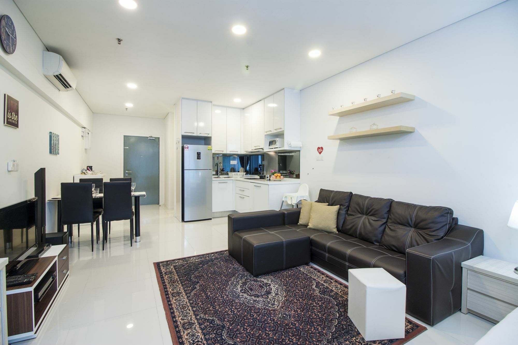 Summer Suites By Plush Kuala Lumpur Exteriör bild